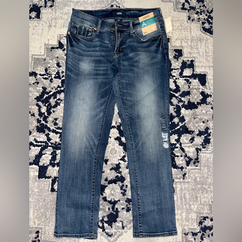 NWT AERO Soft Spun Slim Jeans